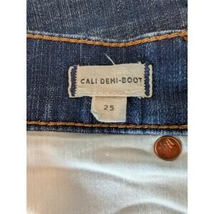 Madewell Jeans Women's 25 Medium Wash Demi-Boot Raw Edge Hem (0399)